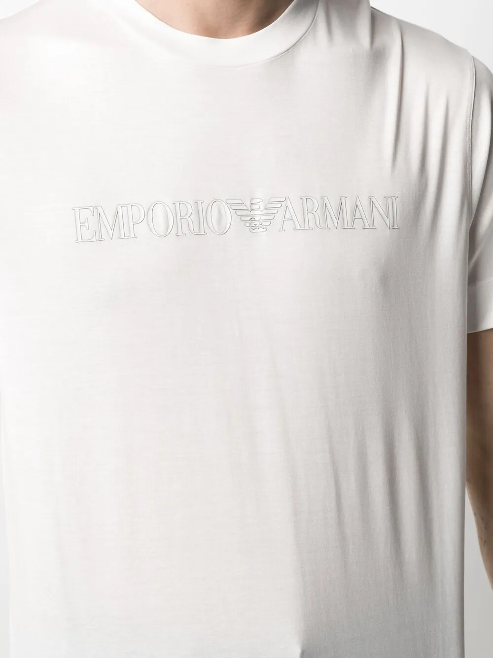 фото Emporio armani футболка с логотипом