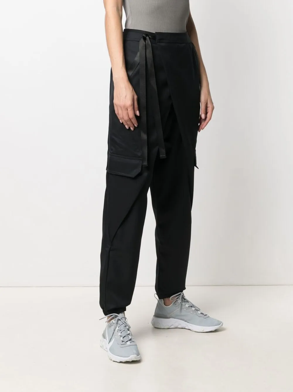 фото Nike зауженные брюки