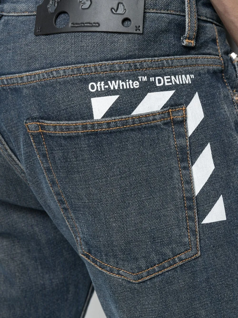 фото Off-white прямые джинсы с диагональными полосками