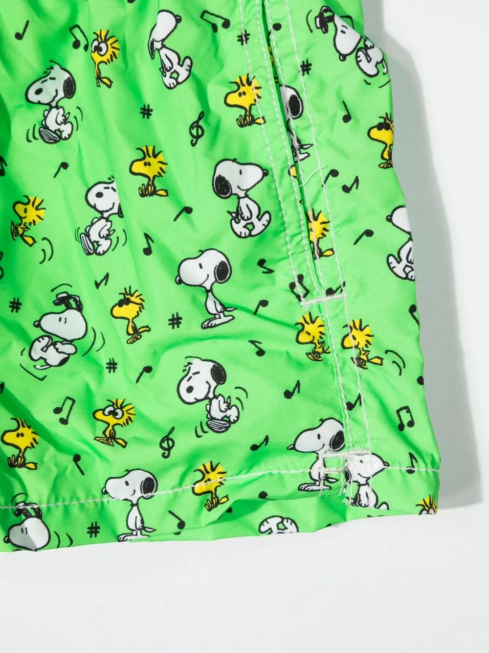 фото Mc2 saint barth kids плавки-шорты с принтом snoopy