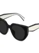 Prada Eyewear Óculos de sol oversized com lentes coloridas