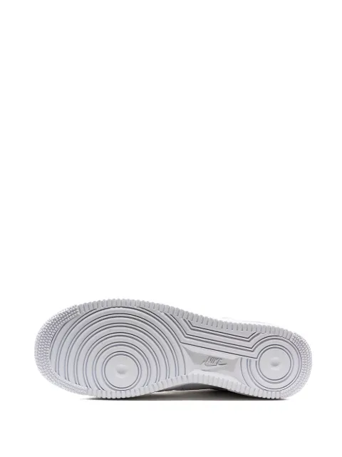 Shop Nike Air Force 1 '07 LV8 sneakers with Express Delivery - FARFETCH
