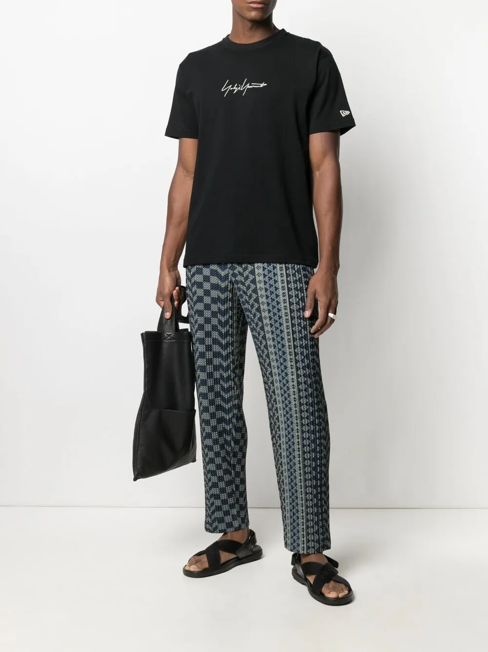 фото Yohji yamamoto футболка с логотипом