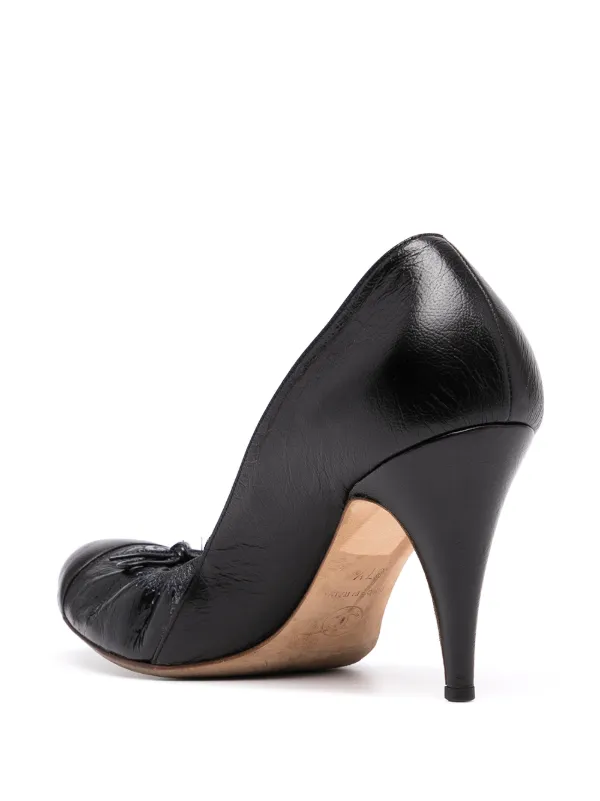 elasticated pumps