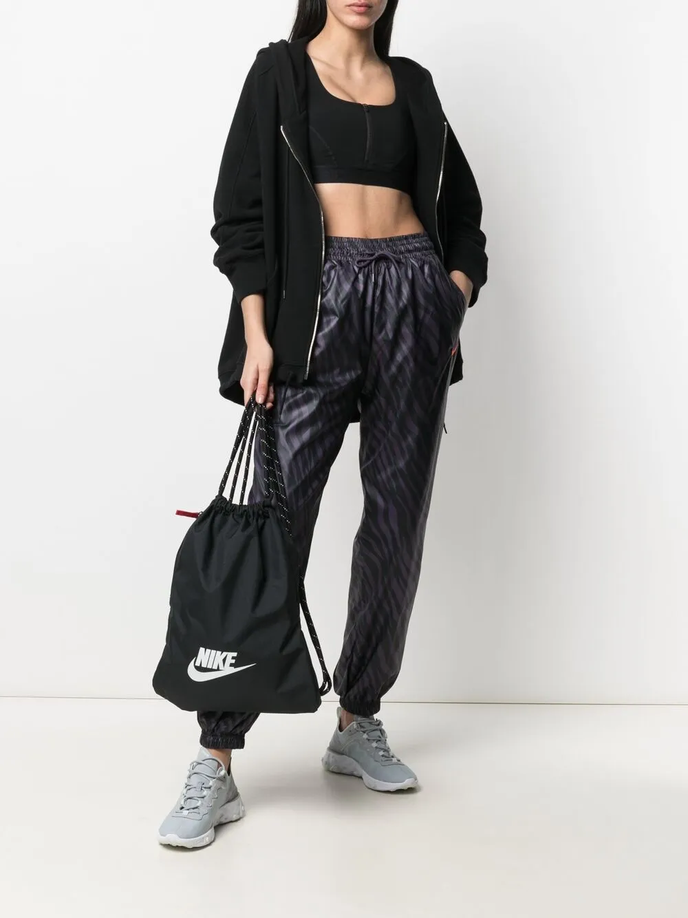 фото Nike спортивные брюки sportswear icon clash