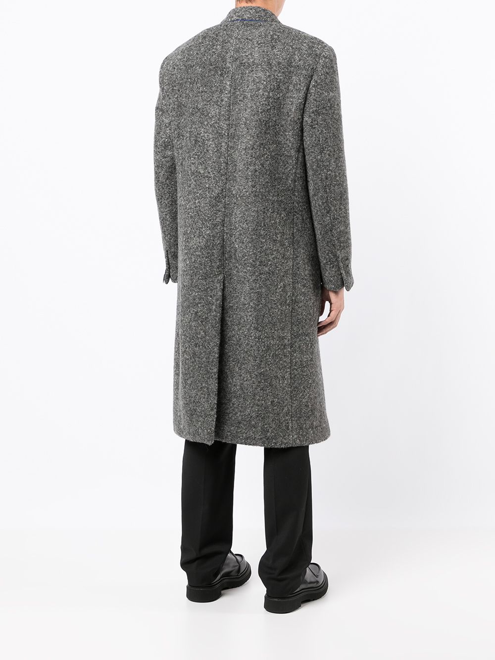 фото Fendi двубортное пальто на пуговицах