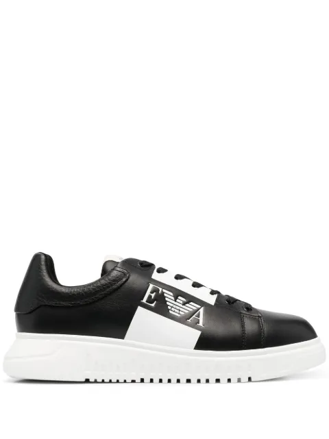 Emporio Armani с логотипом