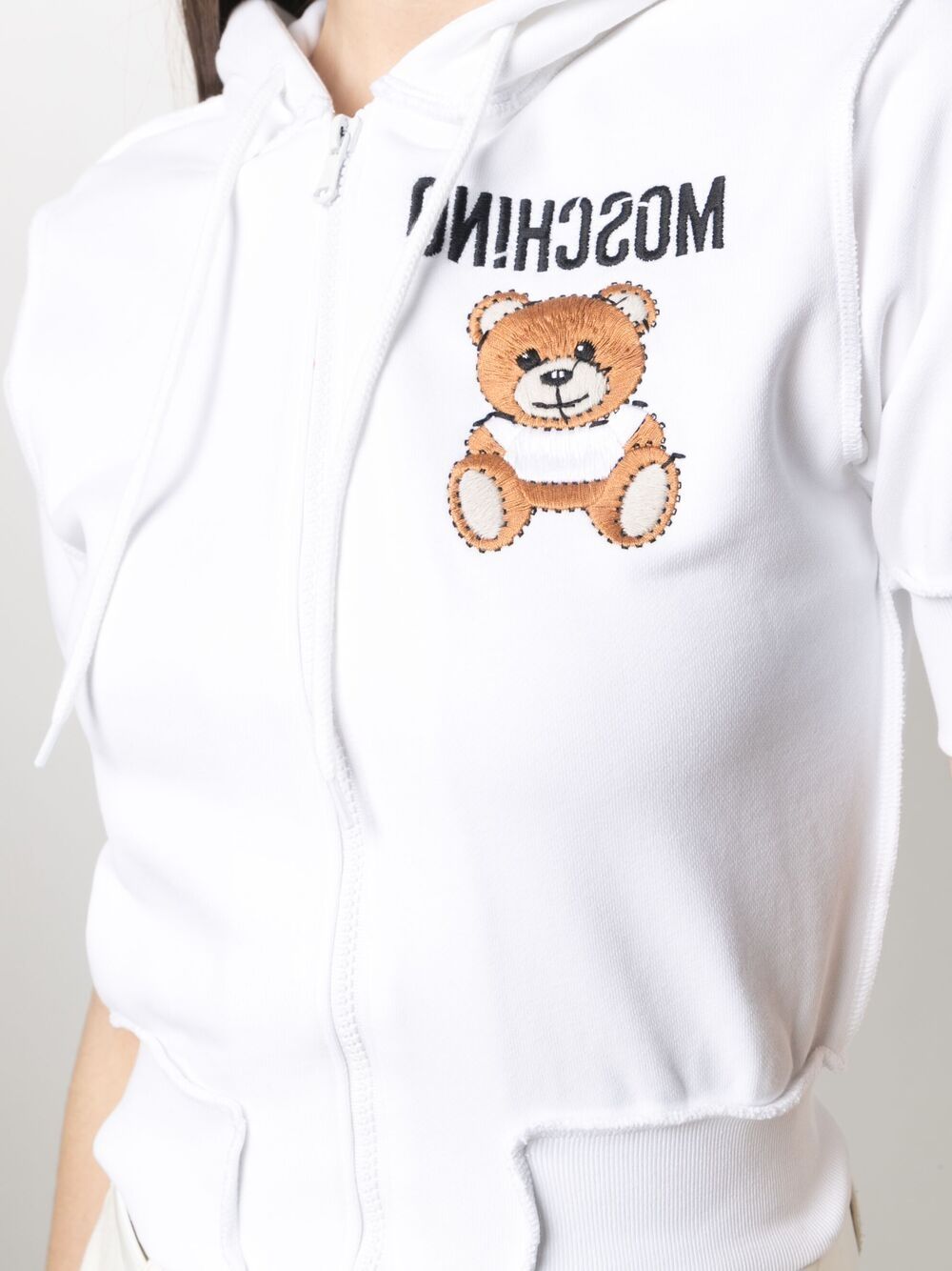 фото Moschino худи с короткими рукавами и вышитым логотипом