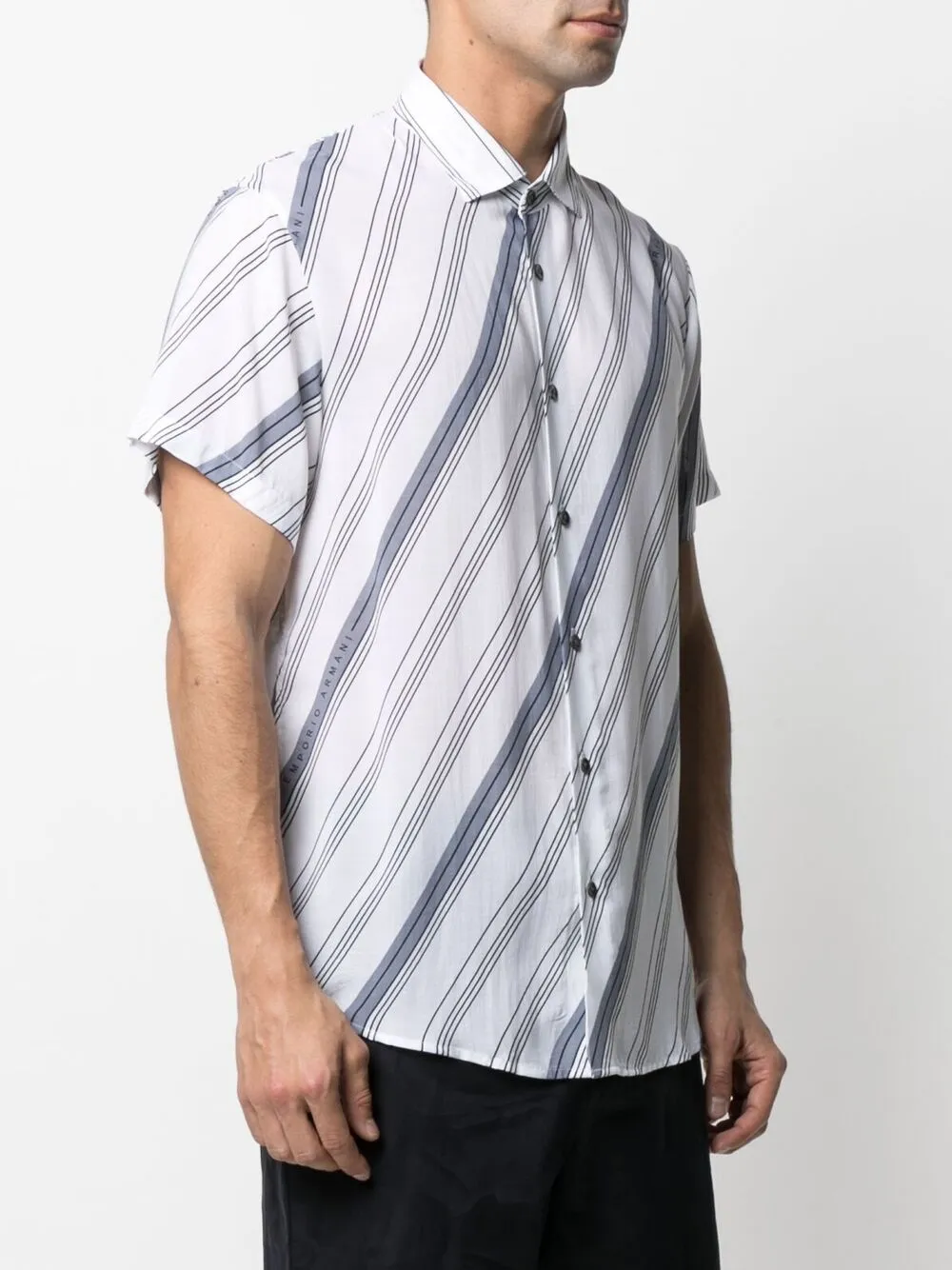 фото Emporio armani рубашка с короткими рукавами и логотипом