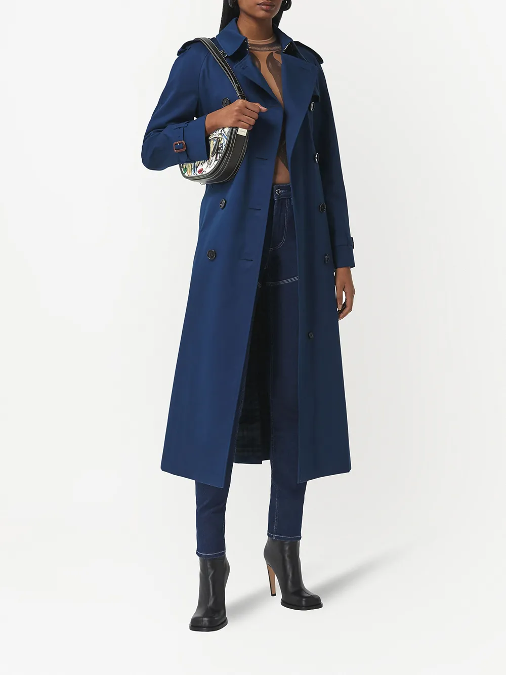 фото Burberry маленькая сумка olympia с принтом