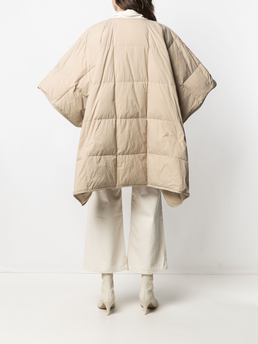 фото Jil sander дутый кейп