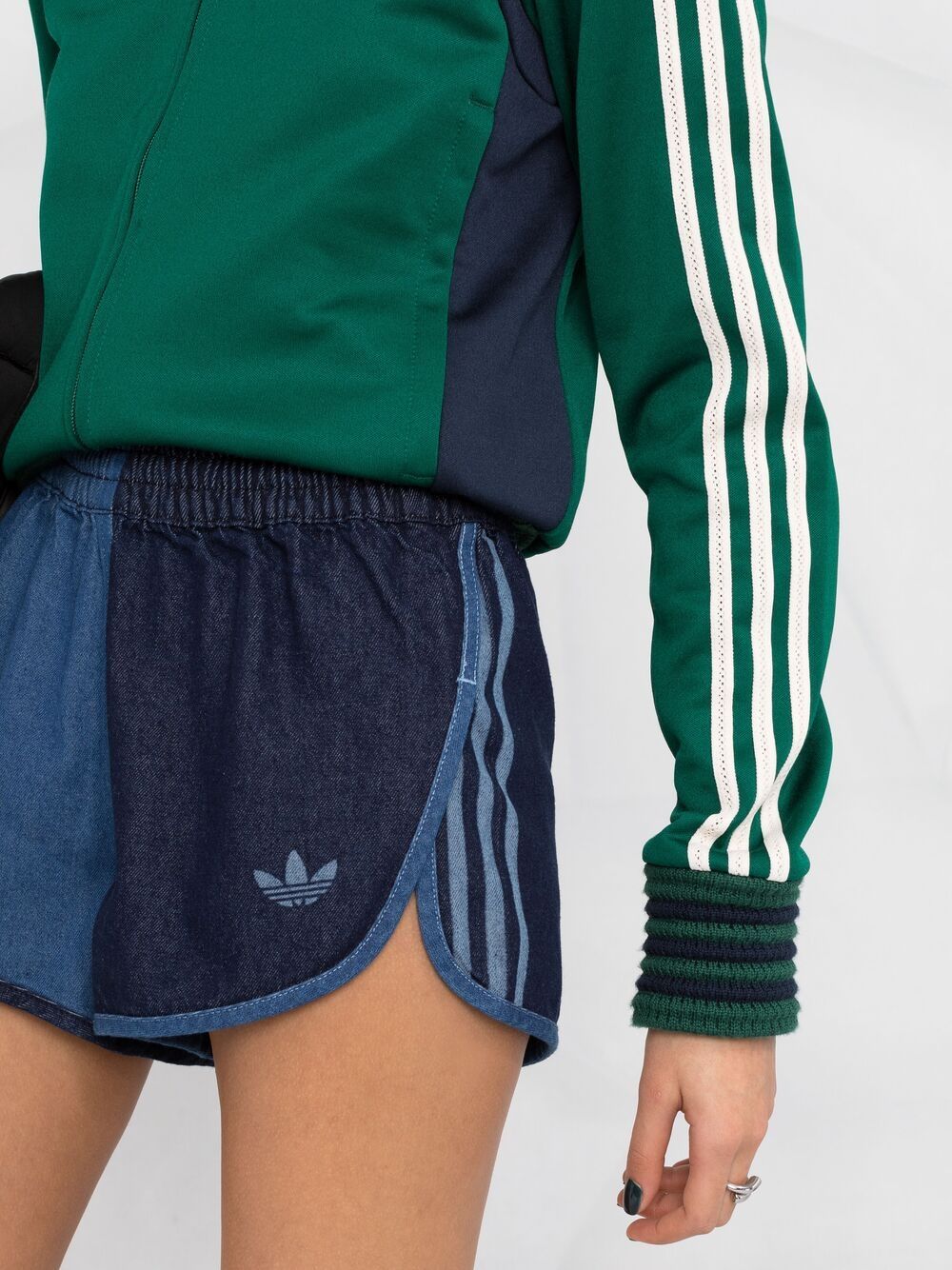 фото Adidas джинсовые шорты