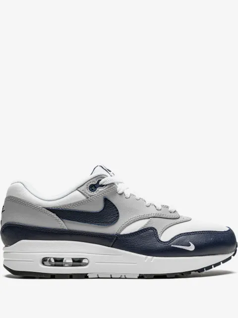Nike Air Max 1 LV8 スニーカー