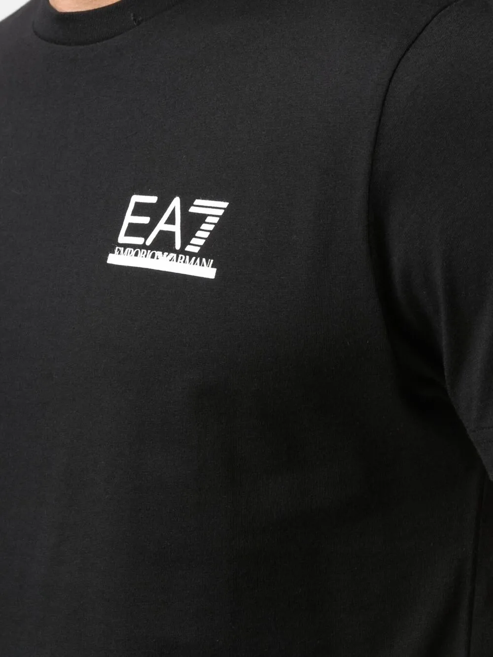 фото Ea7 emporio armani футболка с логотипом