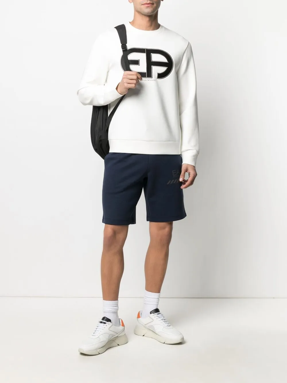 фото Emporio armani толстовка с логотипом