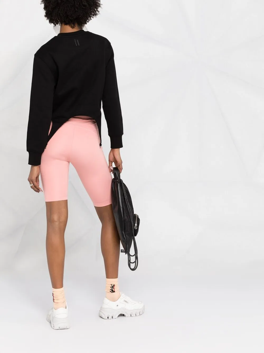 фото Adidas шорты с нашивкой-логотипом