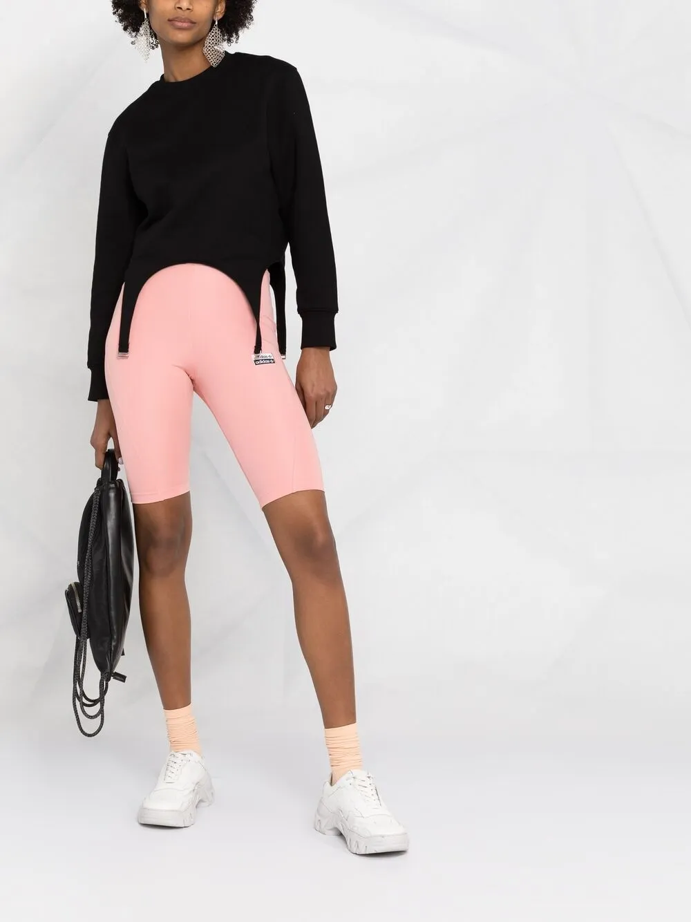 фото Adidas шорты с нашивкой-логотипом