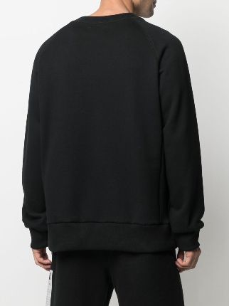 A.P.C. x Sacai 毛衣展示图