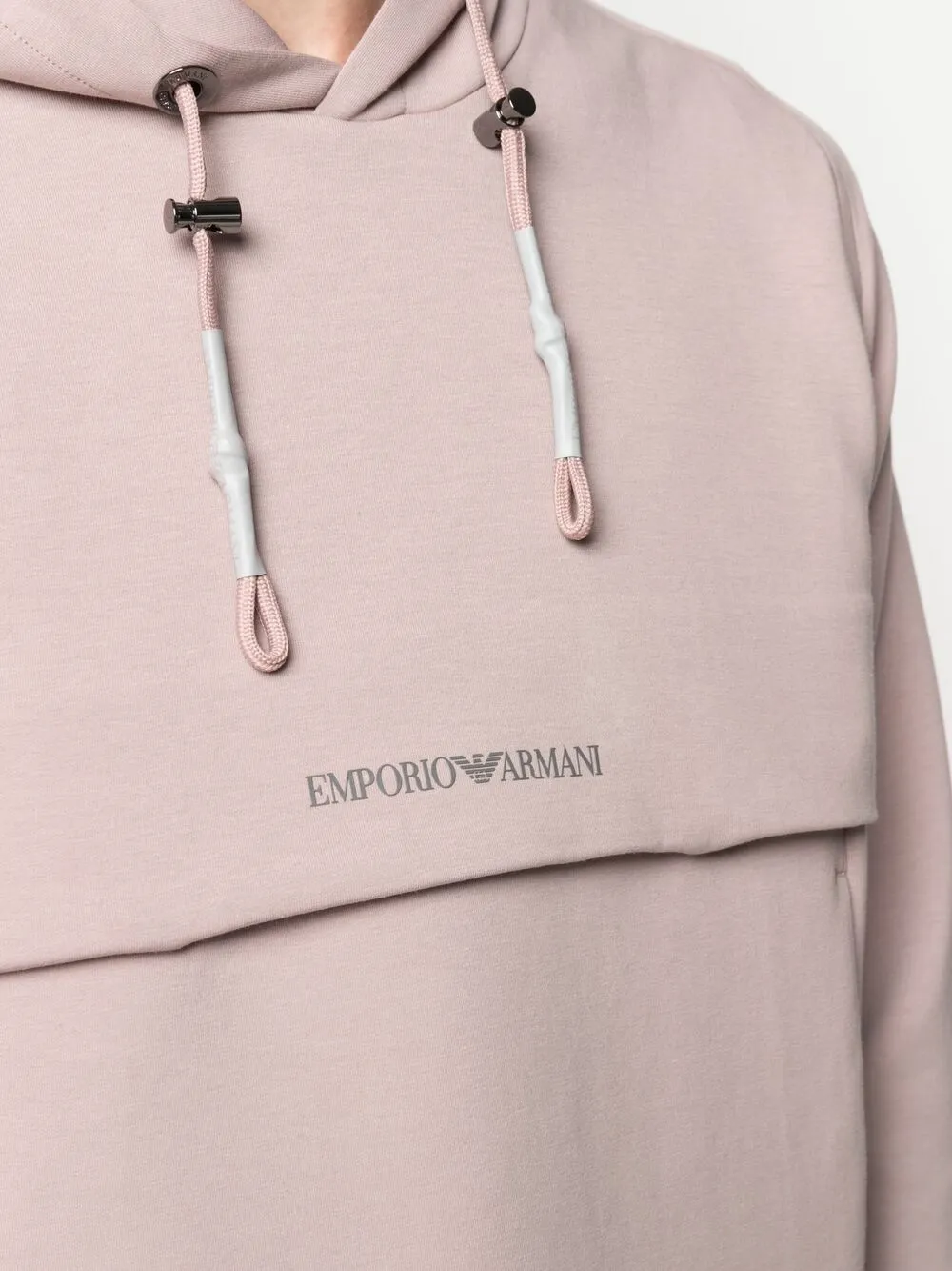фото Emporio armani худи с потайным карманом и логотипом