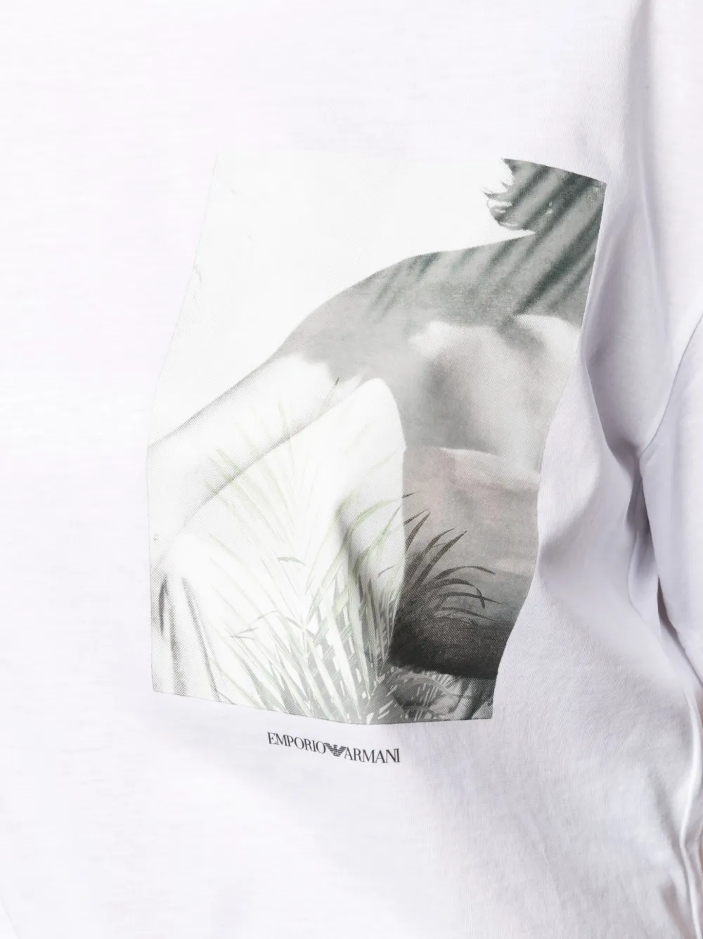 фото Emporio armani футболка с графичным принтом