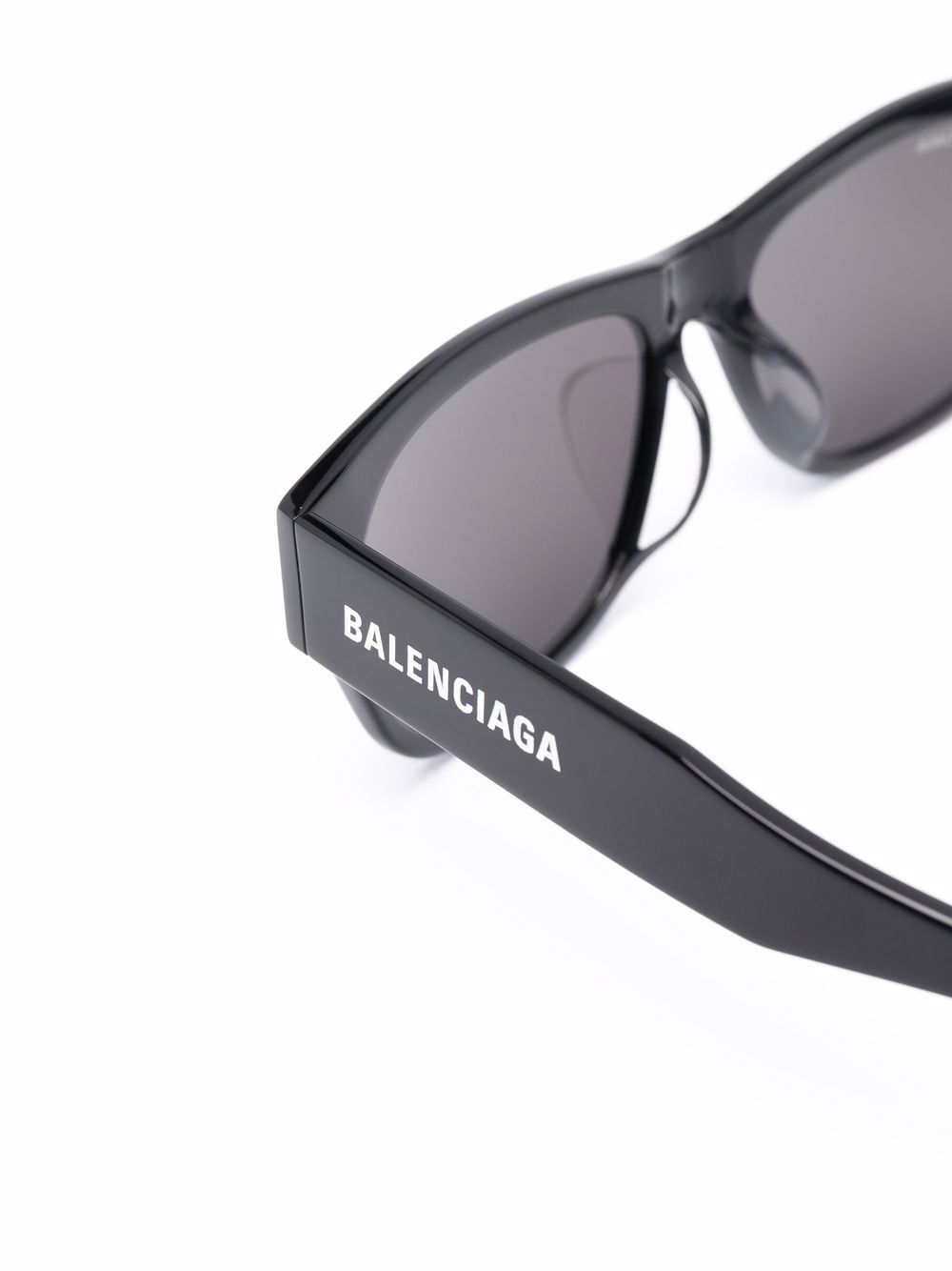 фото Balenciaga eyewear солнцезащитные очки flat 2.0 в прямоугольной оправе