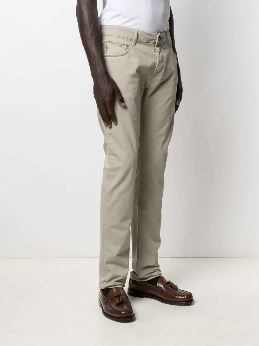 фото Hand picked брюки кроя слим