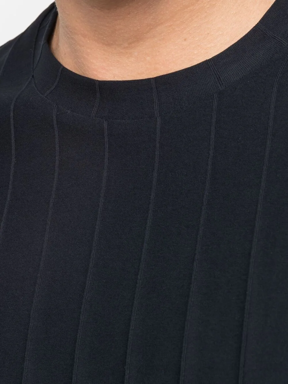 фото Emporio armani футболка с круглым вырезом