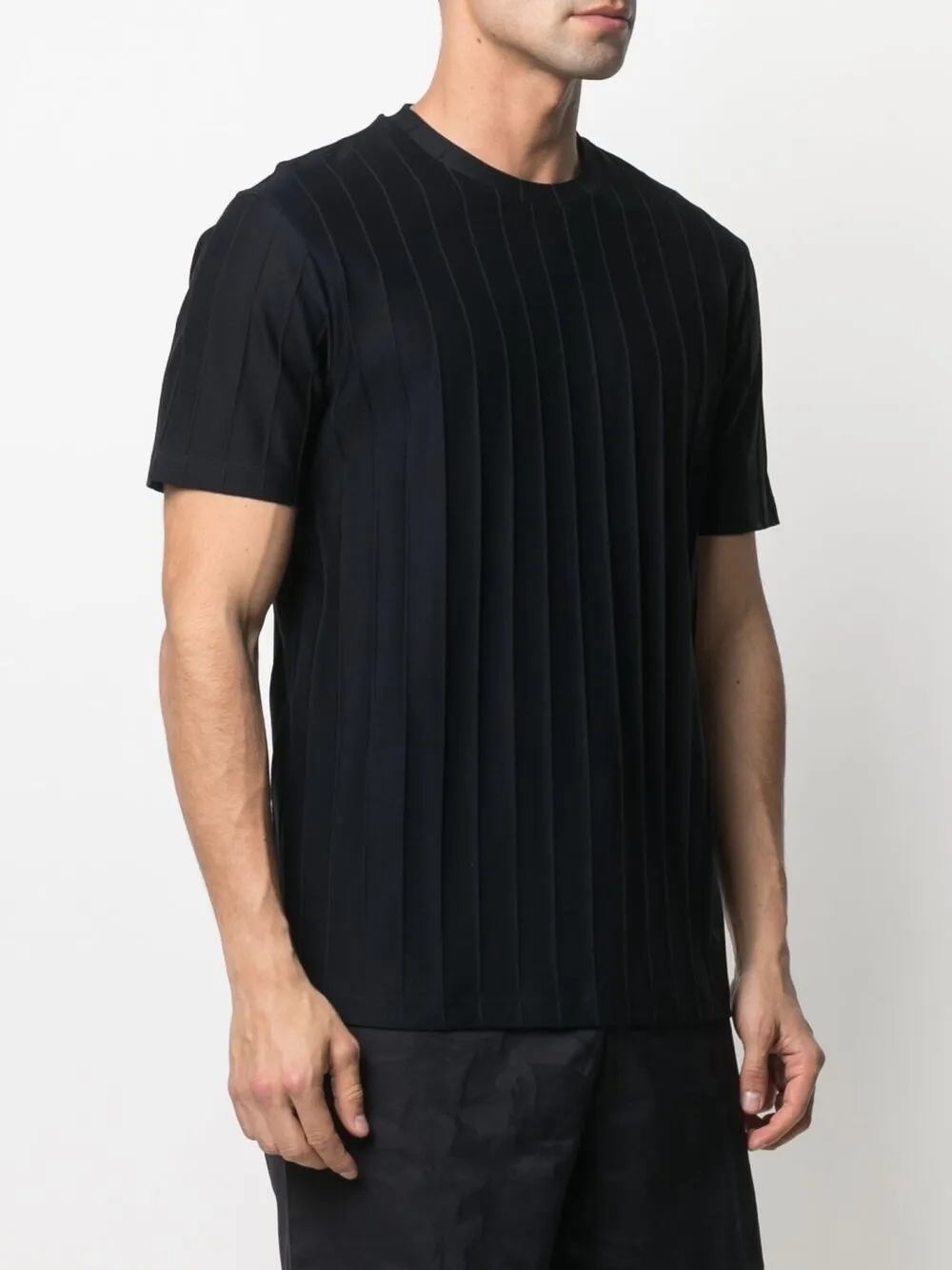 фото Emporio armani футболка с круглым вырезом