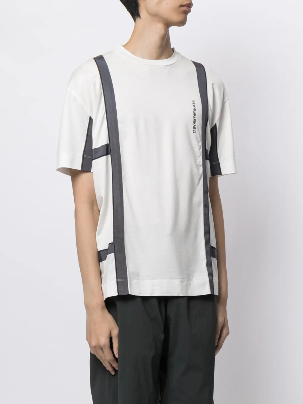 фото Emporio armani футболка с логотипом и контрастными вставками