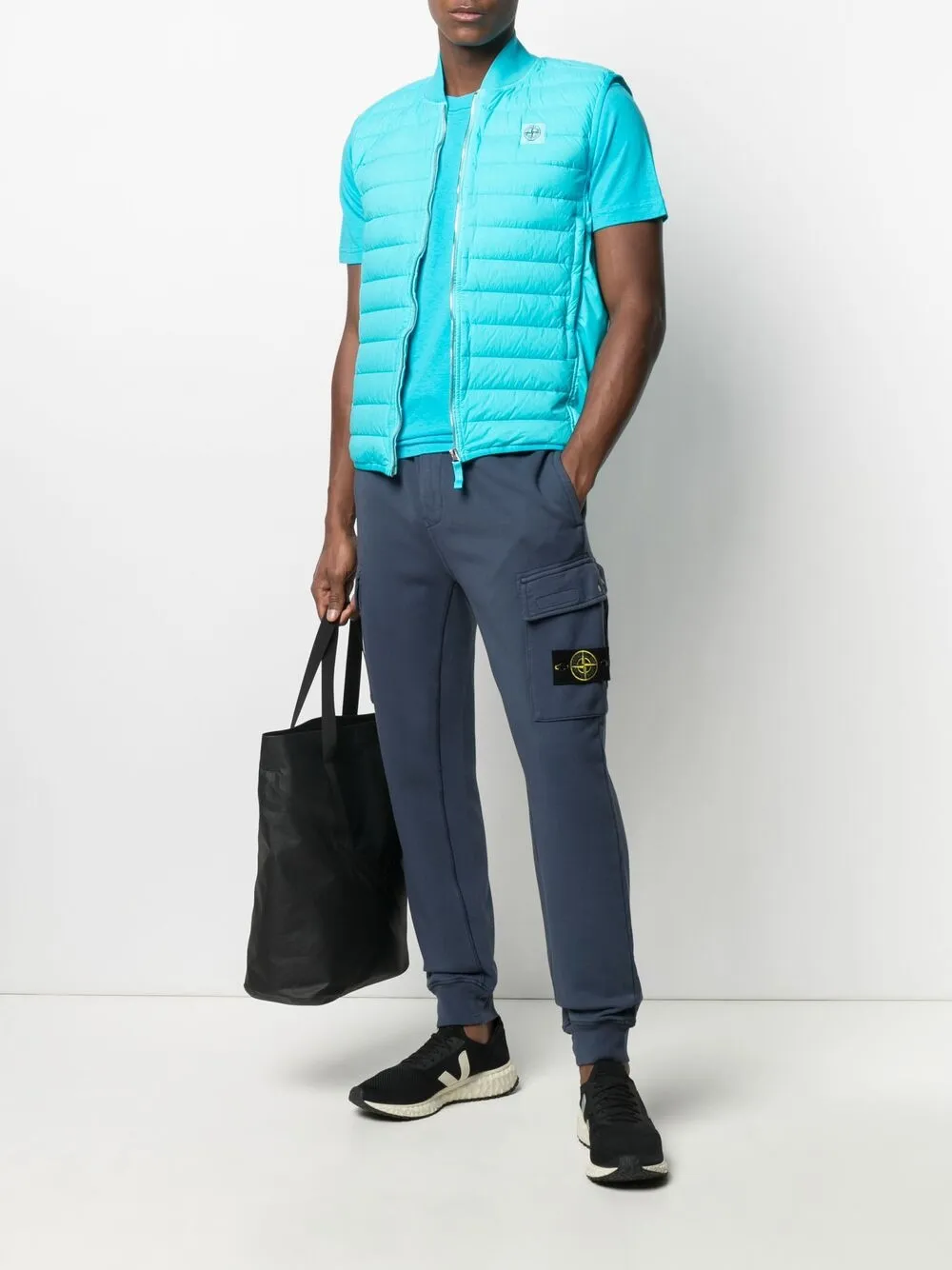 фото Stone island дутый жилет с нашивкой-логотипом