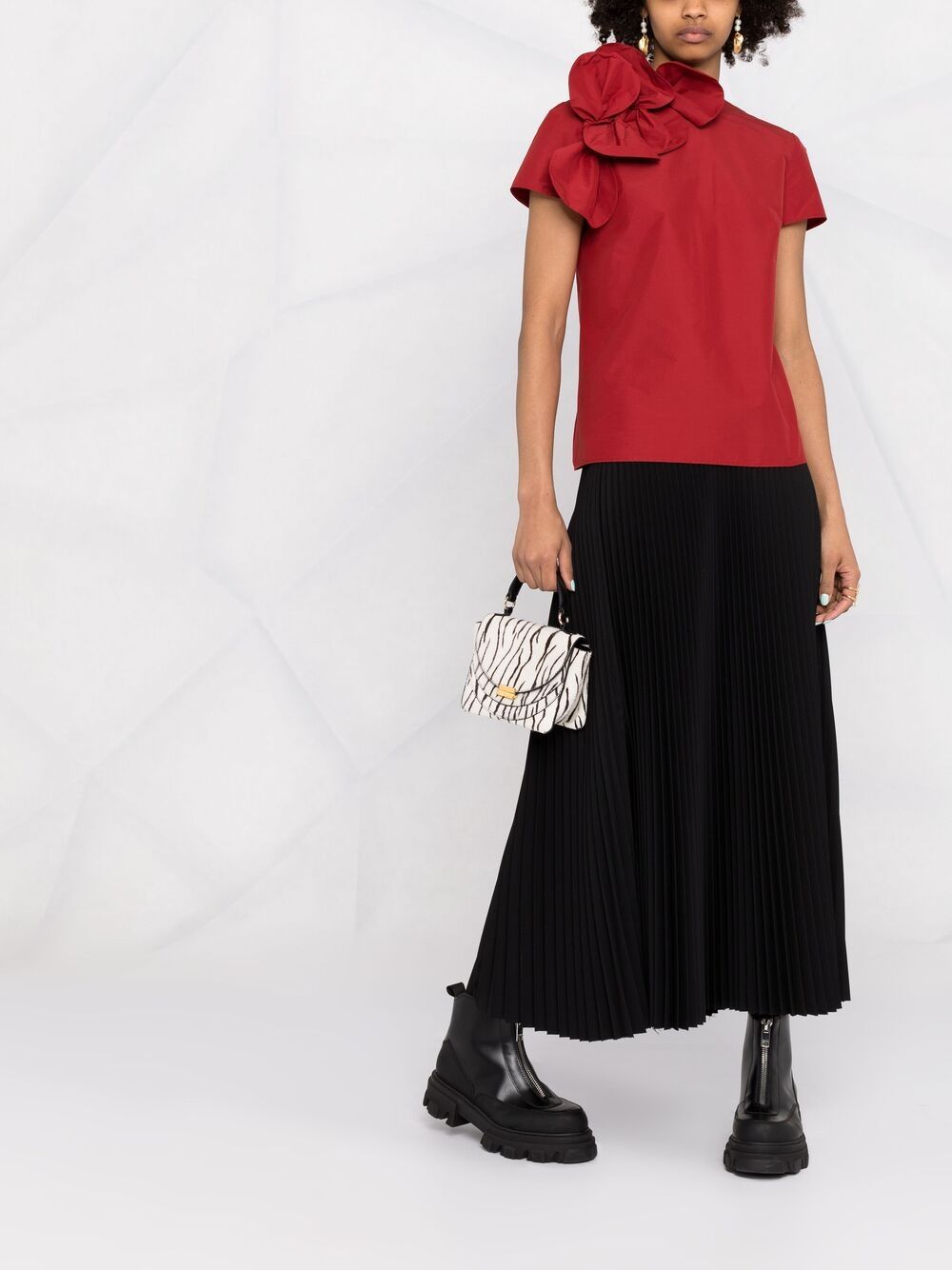 фото Red valentino ruffle-trim blouse