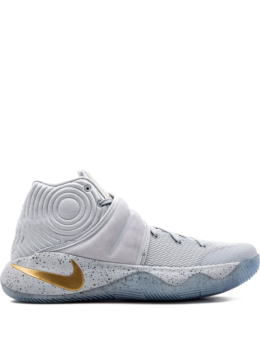 фото Nike высокие кроссовки kyrie 2