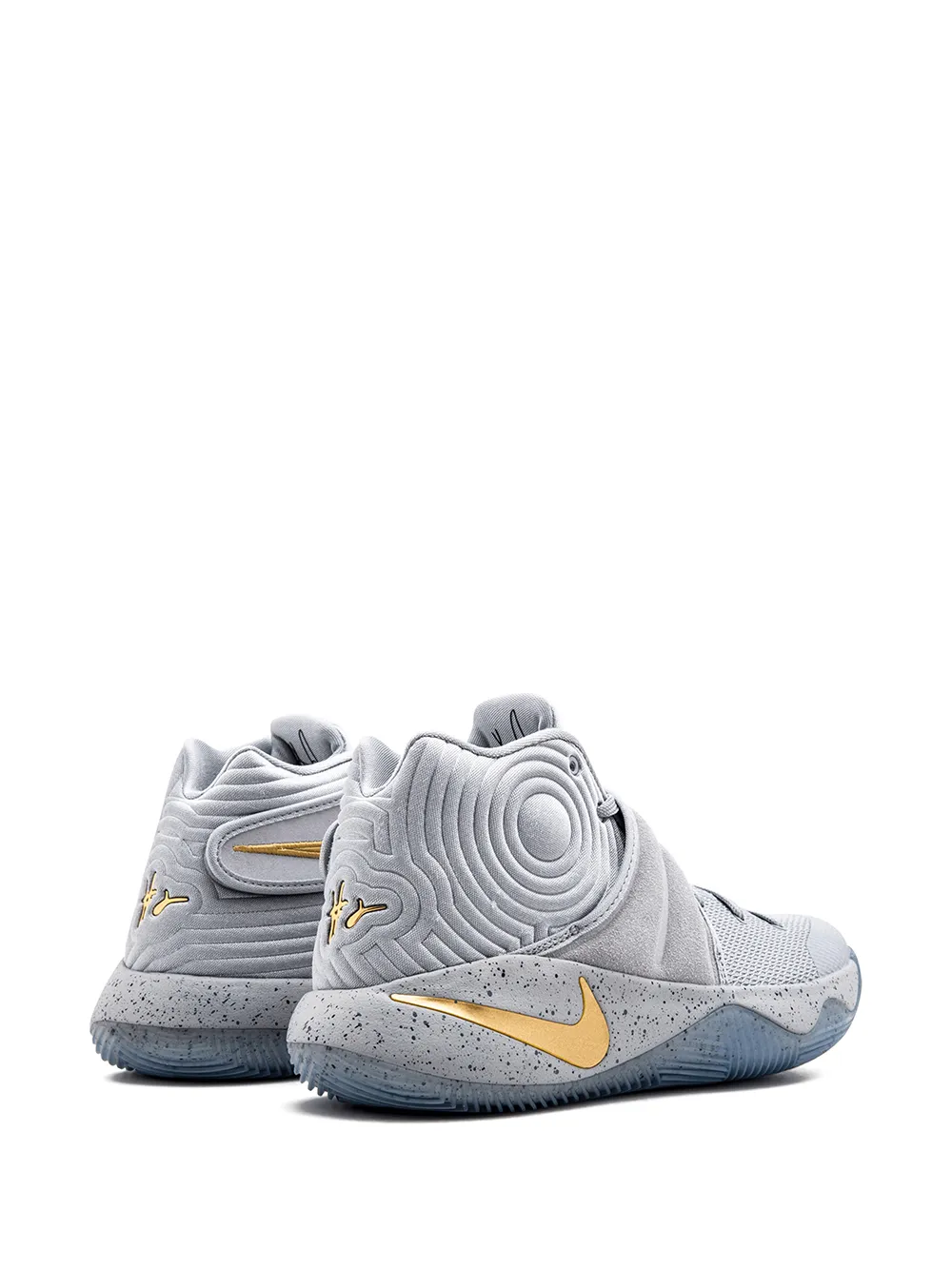 фото Nike высокие кроссовки kyrie 2