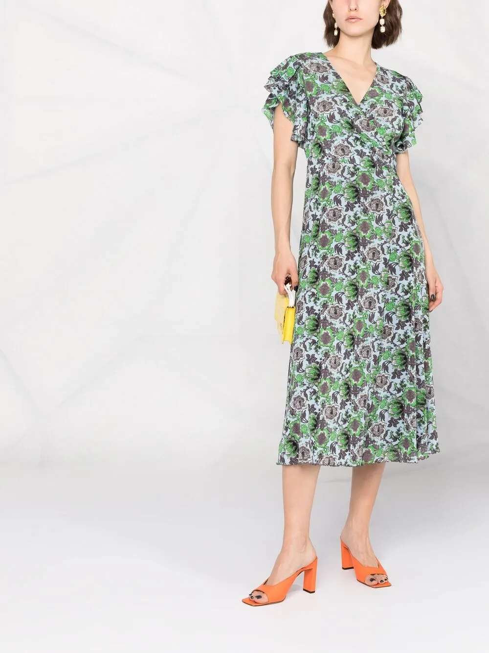 фото Dvf diane von furstenberg платье с запахом и цветочным принтом