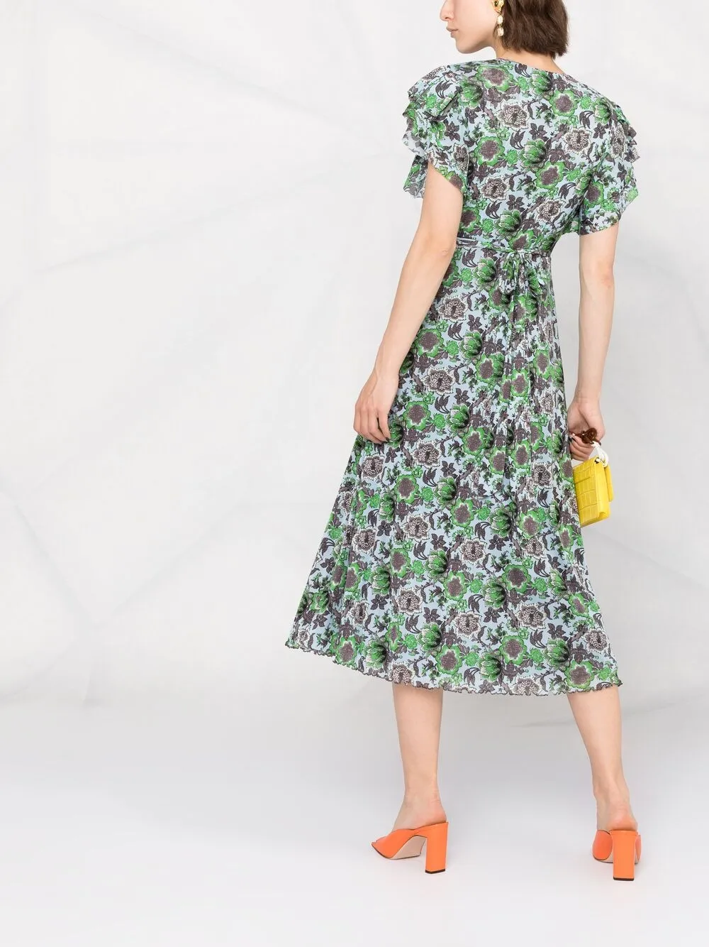фото Dvf diane von furstenberg платье с запахом и цветочным принтом