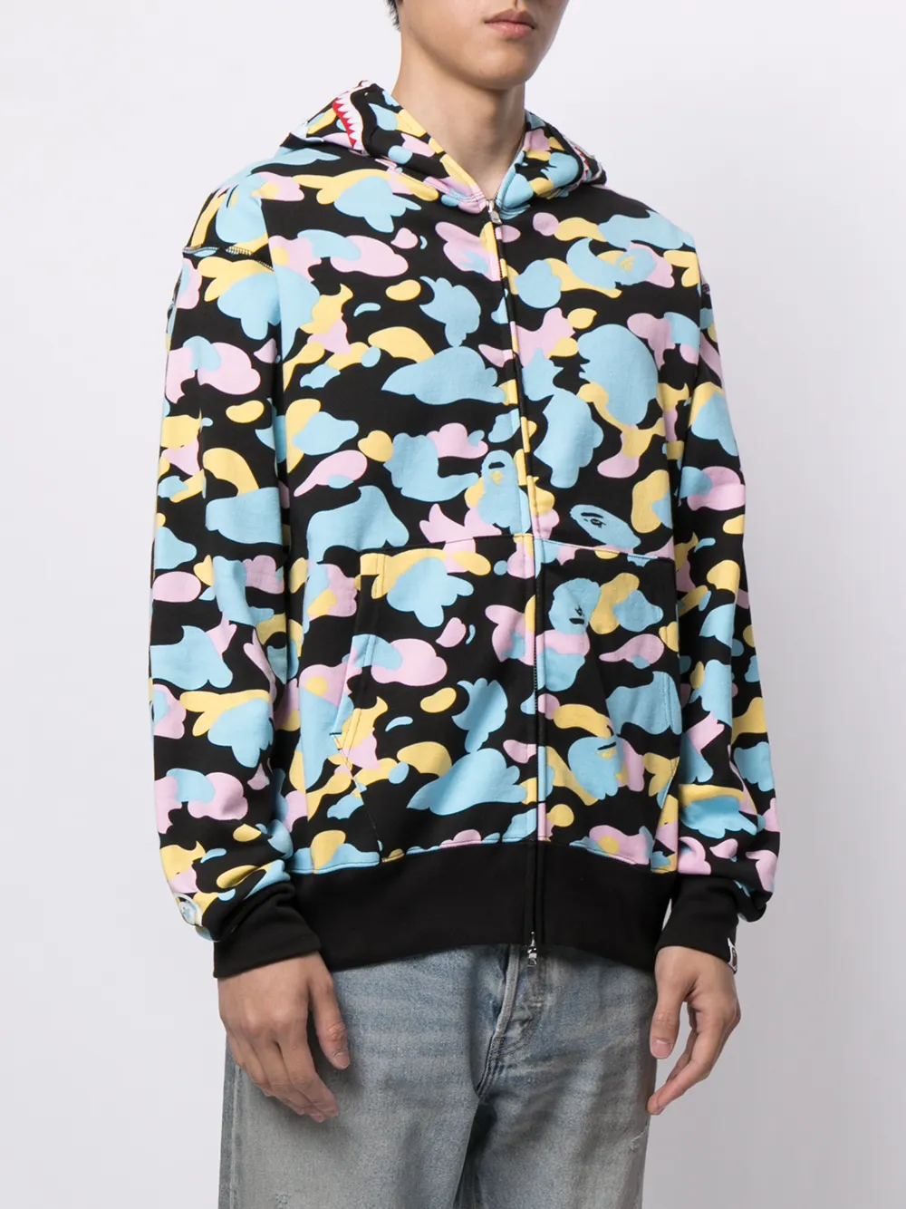 фото A bathing ape® худи на молнии с камуфляжным принтом