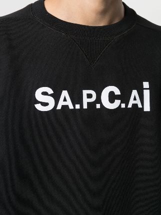 A.P.C. x Sacai 毛衣展示图