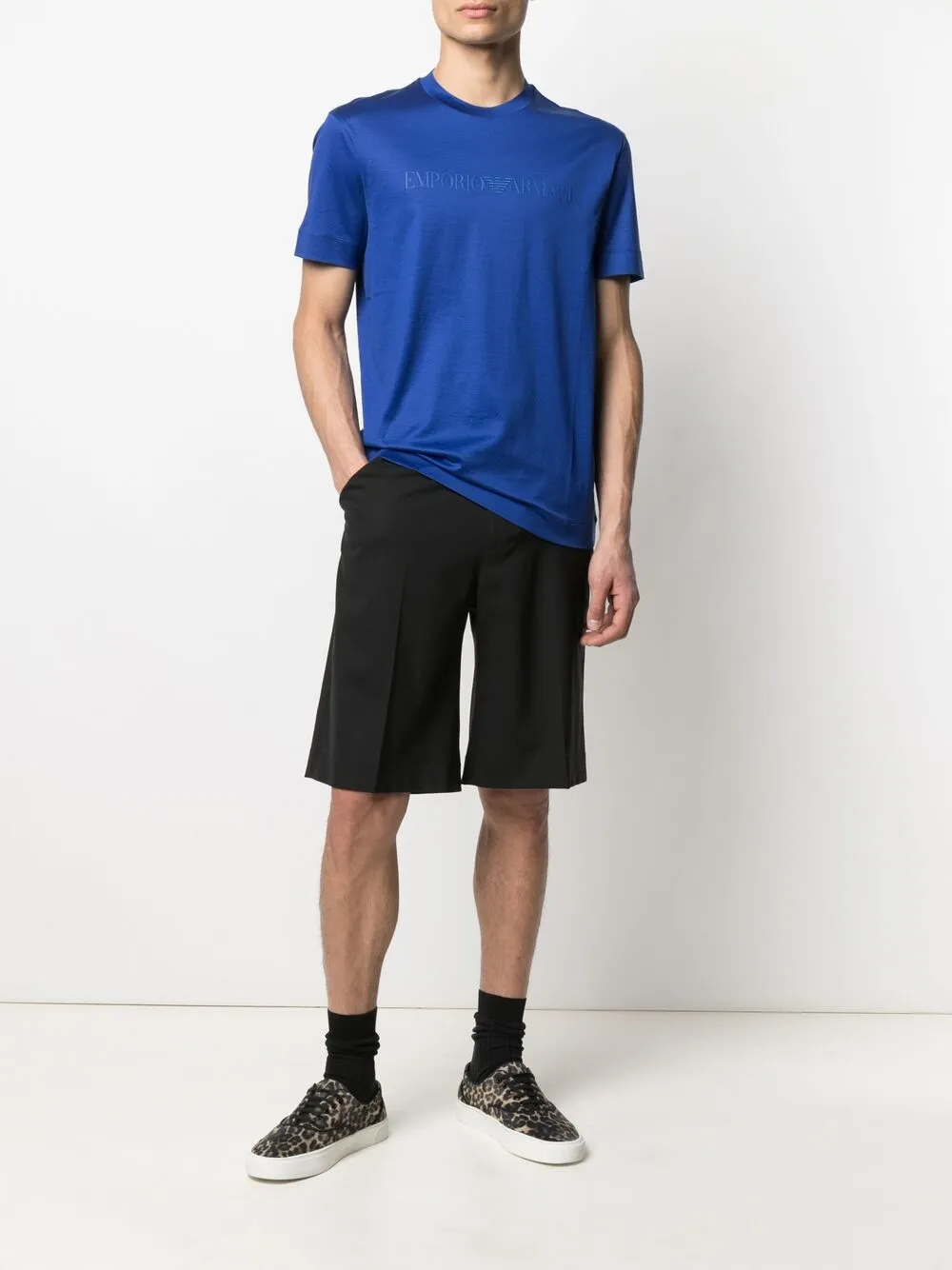 фото Emporio armani футболка с логотипом