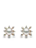Yoko London 18kt yellow gold Trend freshwater pearl and diamond stud earrings