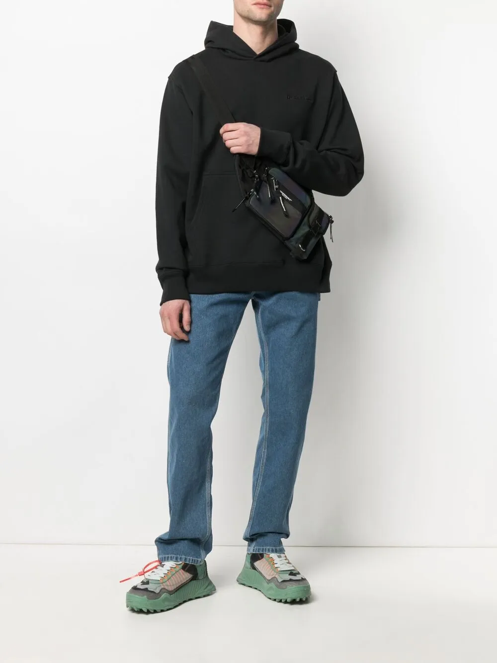 фото Adidas худи с вышитым логотипом