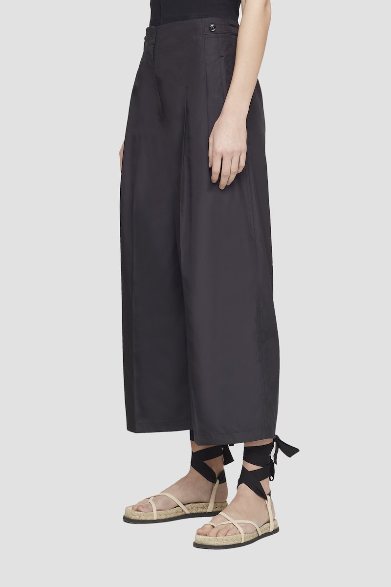 Cropped Taffeta Pant-black #0 Cropped Taffeta Pant, Black cropped wide-leg trousers from 3.1 PHILLIP LIM featuring high waist, front button and zip fastening, two side slit pockets, two rear welt pockets, wide leg, cropped leg and tonal design.- 6