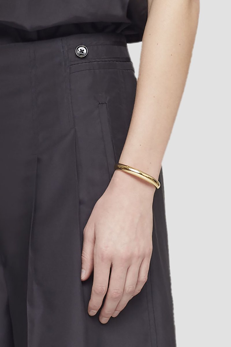Cropped Taffeta Pant-black #0 Cropped Taffeta Pant, Black cropped wide-leg trousers from 3.1 PHILLIP LIM featuring high waist, front button and zip fastening, two side slit pockets, two rear welt pockets, wide leg, cropped leg and tonal design.- 8