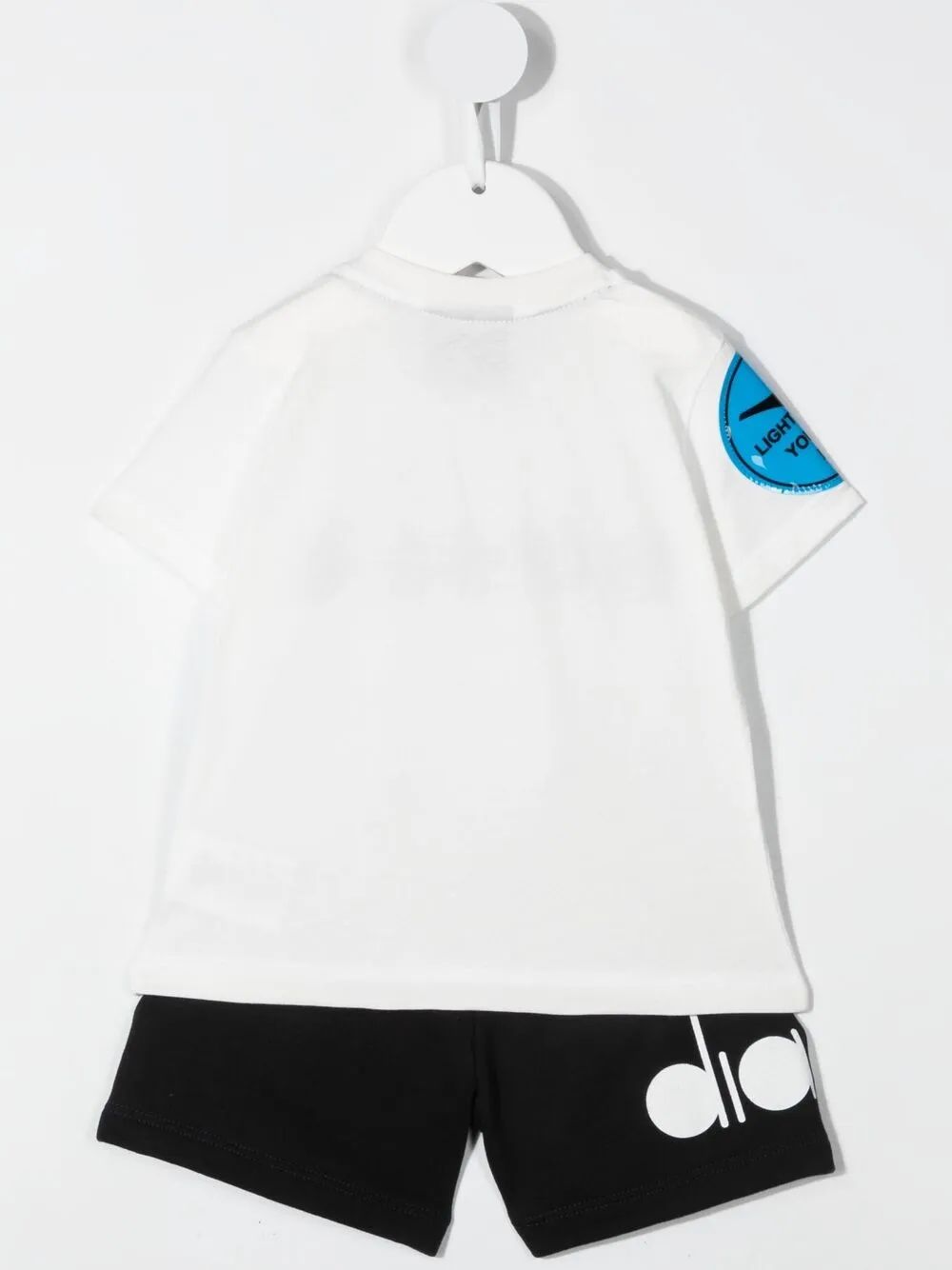 фото Diadora junior комплект из футболки и шортов с логотипом