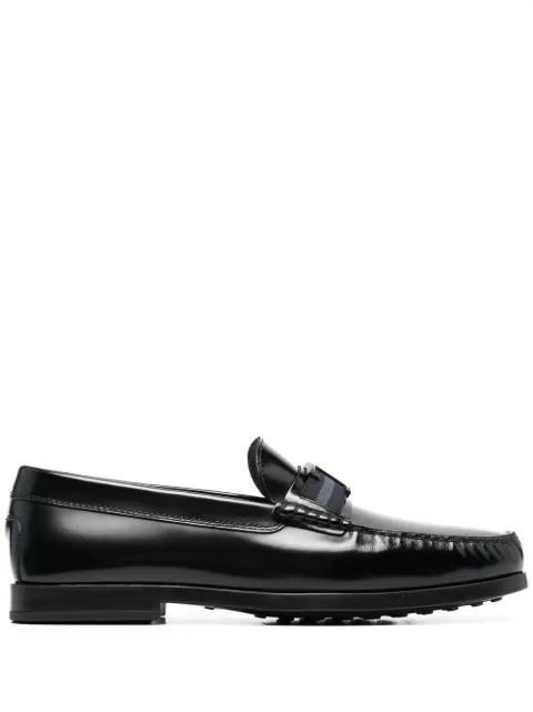 Tod's アーモンドトゥ ローファー