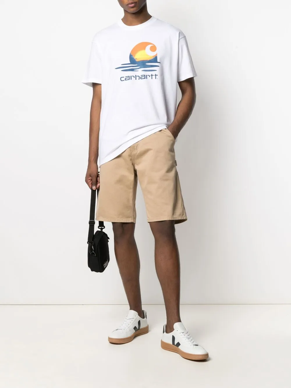 фото Carhartt wip футболка lagoon c с логотипом