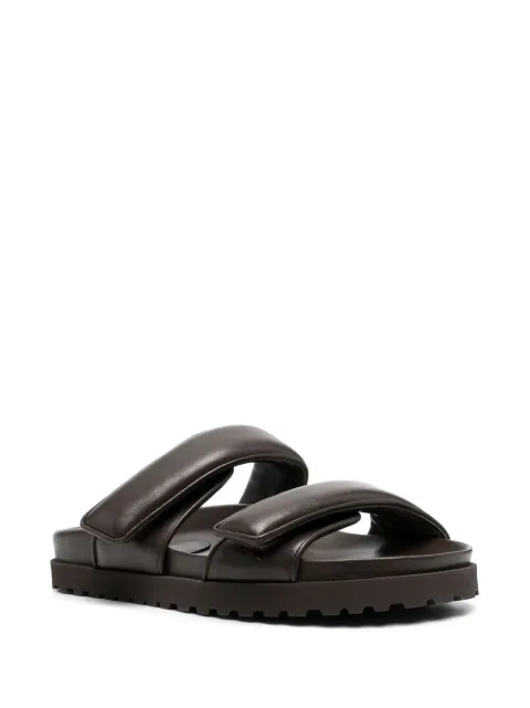 perni 11 sandals