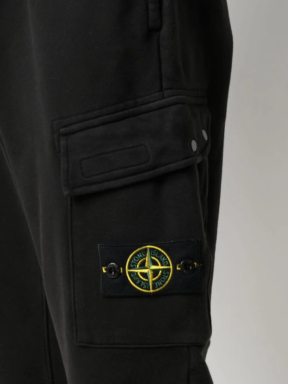 фото Stone island джоггеры карго с нашивкой-логотипом