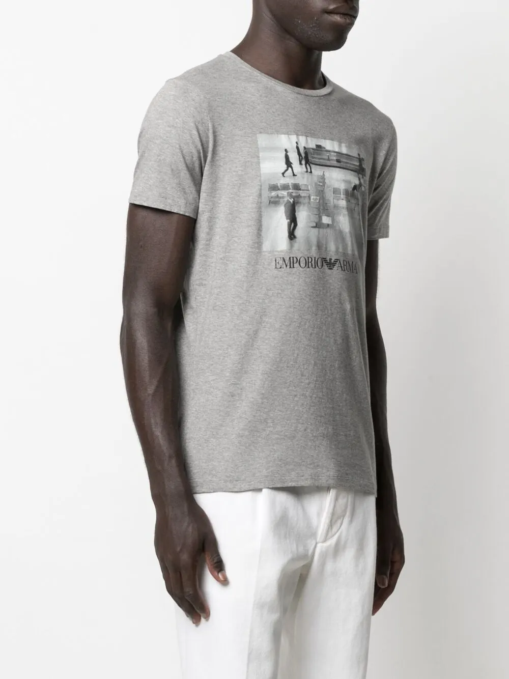 фото Emporio armani футболка с графичным принтом