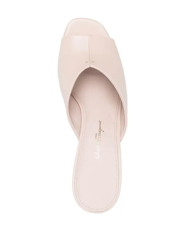 Ferragamo オープントゥ サンダル | ニュートラル | FARFETCH JP