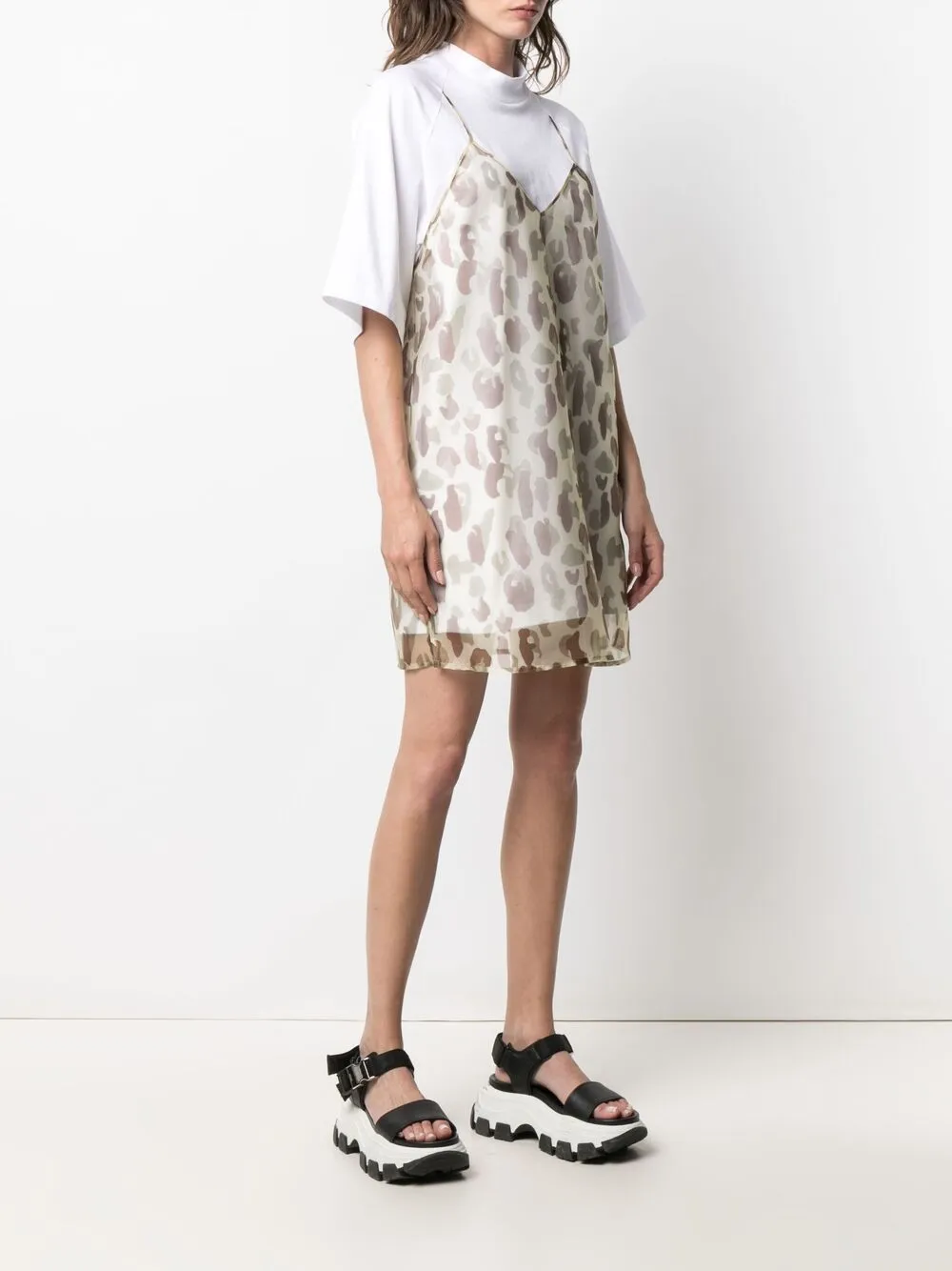  Palm Angels T Shirt Kleid Mit Leo Print   Nude 